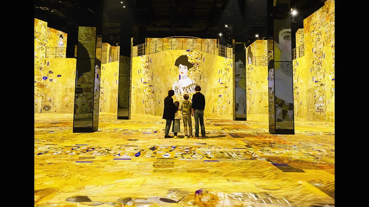 Port des Lumières — Hamburg, Allemagne - Image 2